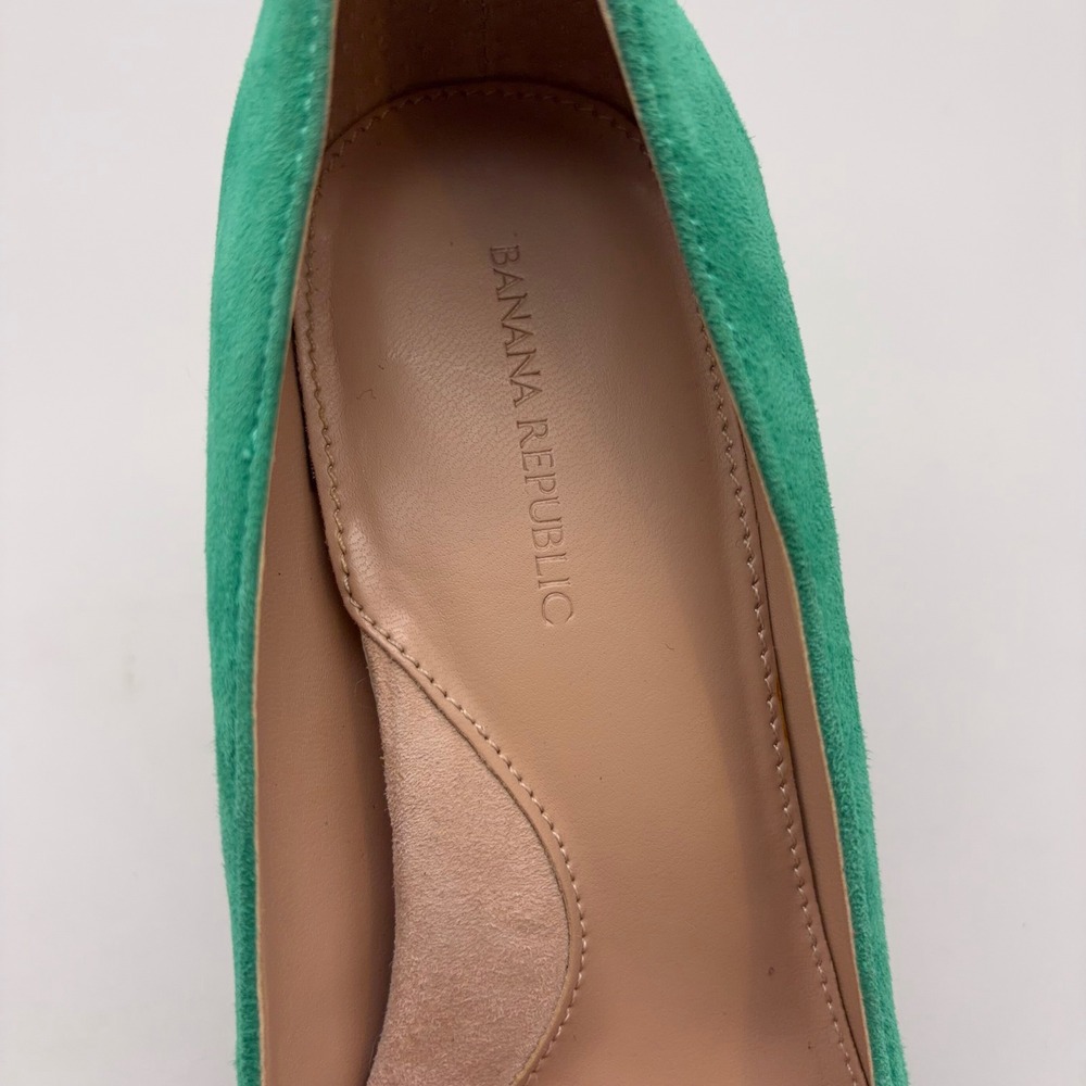 Banana Republic Pumps Womens 7 Green Suede Pointed Toe Stiletto Classic - Picture 7 of 12